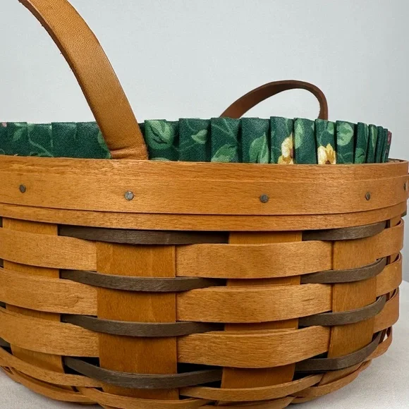 1997 Longaberger Darning Basket #15598, Heritage Collection, w/ Liner/Protector - Picture 8 of 16